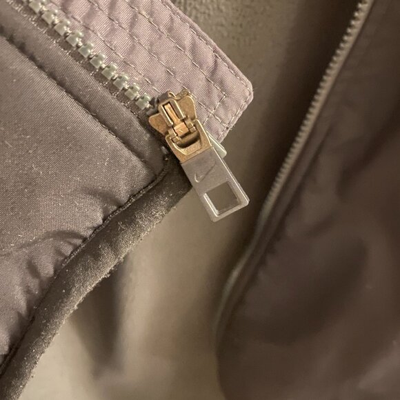 NIKE FLEECE / WATER PROOF WIND BREAKER BLACK GRAY JACKET SIZE SMALL - Picture 12 of 16